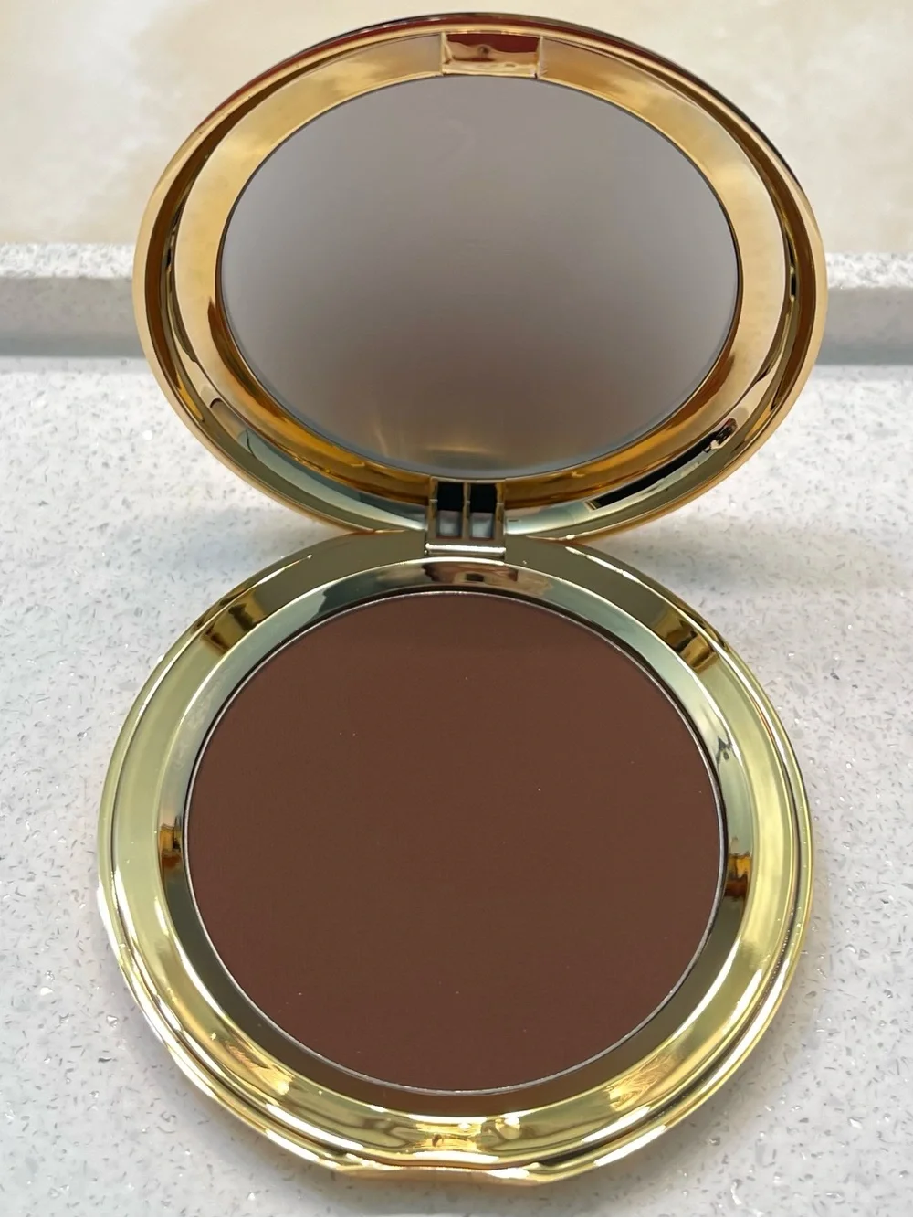 Beauty Bakerie ~ ‘HAZELNUT’ (Dark Brown) Pressed Setting Powder ~ Full Size 10g